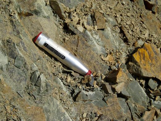 Schmidt hammer test.JPG